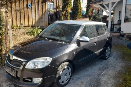 Skoda Fabia 224.440 km 2.390 &euro; Arnstein-Heugrumbach 97450