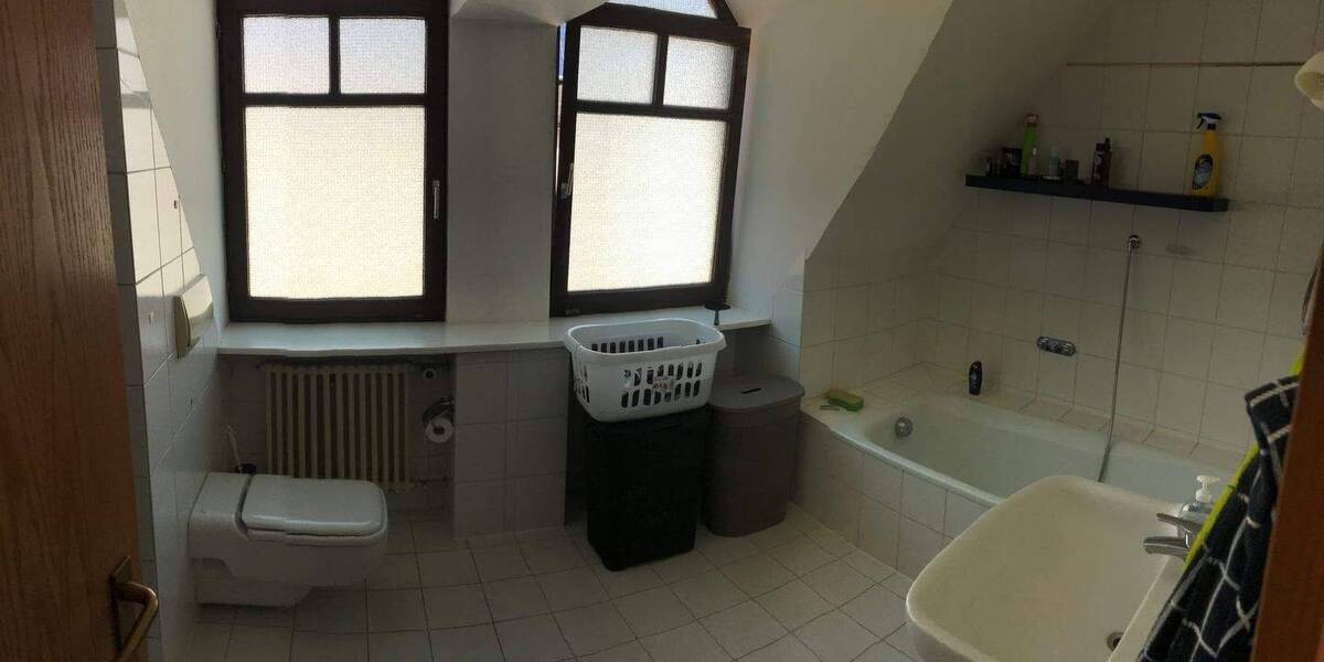 Mehrfamilienhaus, Wohnhaus Röthlein - 410.000&euro; | Angebot:25815083