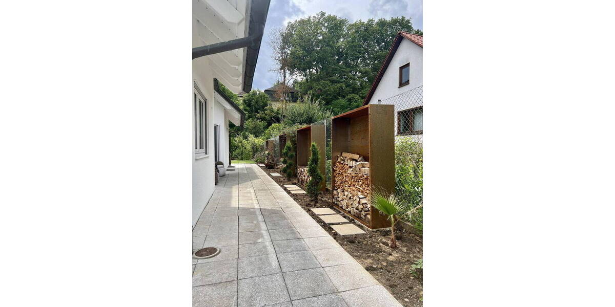 Einfamilienhaus Schweinfurt Nordöstlicher Stadtteil - 9 Zimmer, 188 m&sup2;, 749.000&euro; | Angebot:26148778