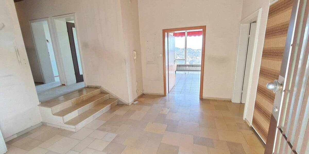 Einfamilienhaus Bad Kissingen - 8 Zimmer, 210 m&sup2;, 559.900&euro; | Angebot:25728102