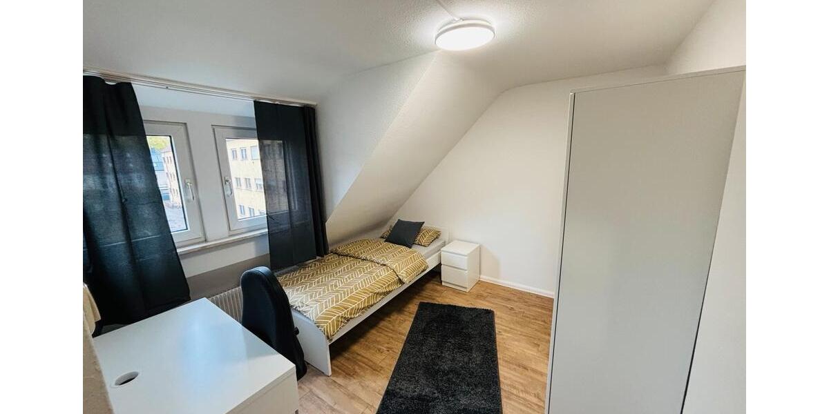 Etagenwohnung Schweinfurt Gartenstadt - 5 Zimmer, 103 m&sup2;, 500&euro; | Angebot:25323908