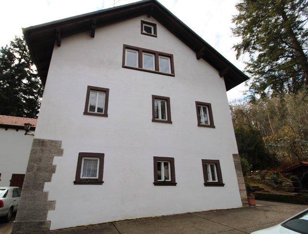 Hochparterre Haßfurt - 3 Zimmer, 170 m&sup2;, 1.200&euro; | Angebot:26676154