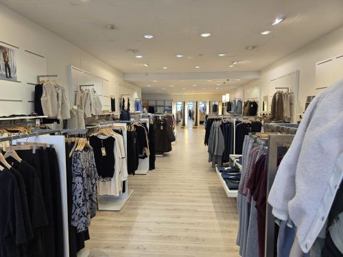 Laden, Praxis, Drogeriemarkt, Büro im Zentrum von 97450 Arnstein (ID 1584) - Gewerbeobjekt Arnstein Arnstein , Unterfr | Angebot:24514521