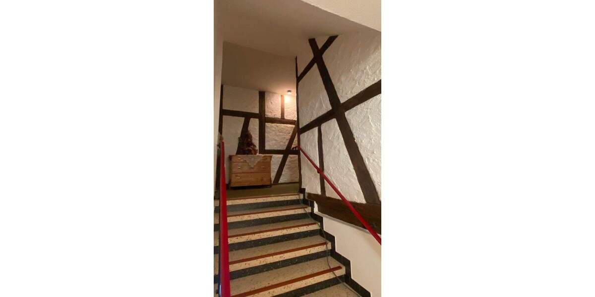 Mehrfamilienhaus, Wohnhaus Volkach - 9 Zimmer, 415.000&euro; | Angebot:25771720