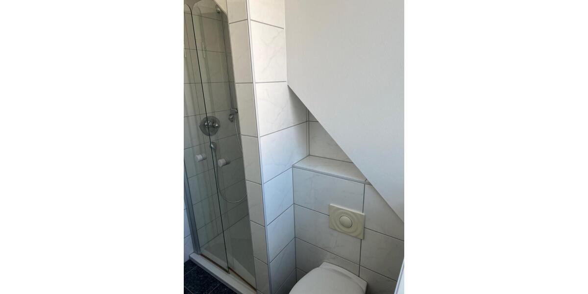 Dachgeschoßwohnung Bad Bocklet - 3 Zimmer, 130 m&sup2;, 1.300&euro; | Angebot:25350125