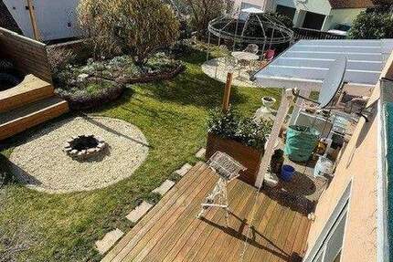 Haus Niederwerrn - 9 Zimmer, 240 m&sup2;, 430.000&euro; | Angebot:25909016