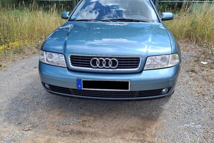 Audi A4 243.946 km 1.900 &euro; Burglauer 97724