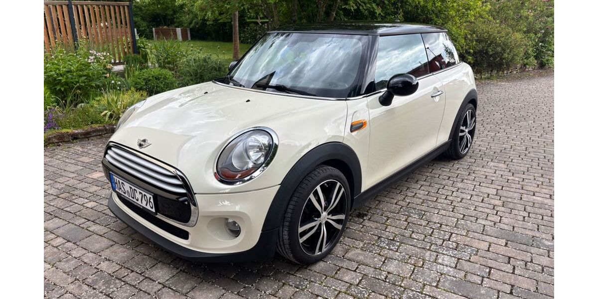 Mini ONE 147.000 km 5.900 &euro; Haßfurt 97437