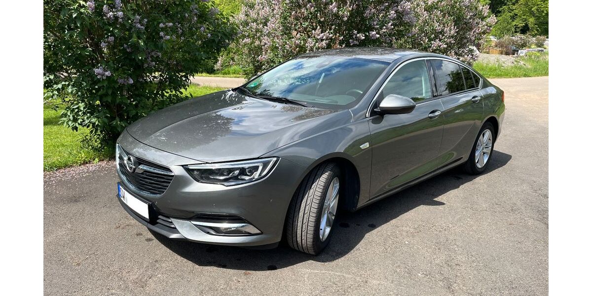 Opel Insignia 98.500 km 17.200 &euro; Schonungen 97453