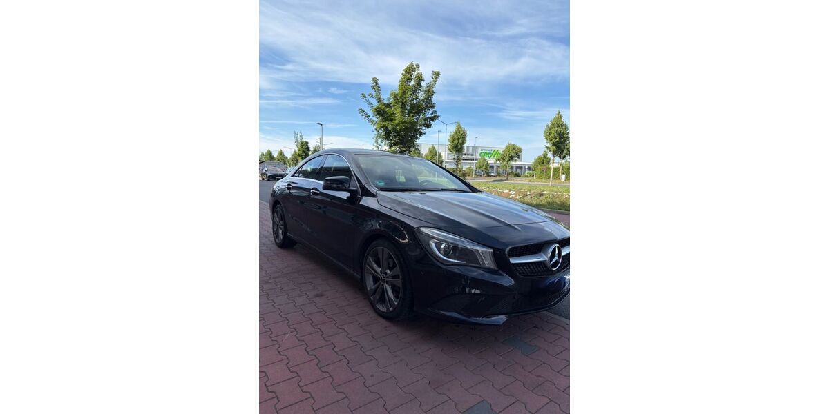 Mercedes-Benz CLA 180 106.000 km 18.000 &euro; Schweinfurt 97424