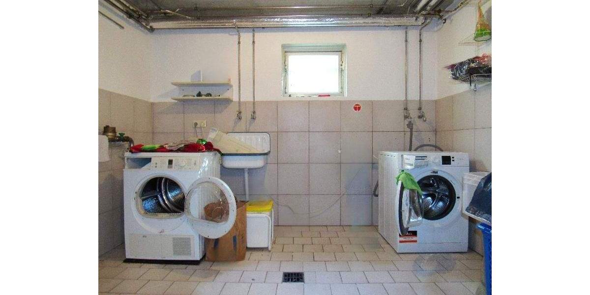 Einfamilienhaus Schwebheim - 6 Zimmer, 185 m&sup2;, 595.000&euro; | Angebot:25742890