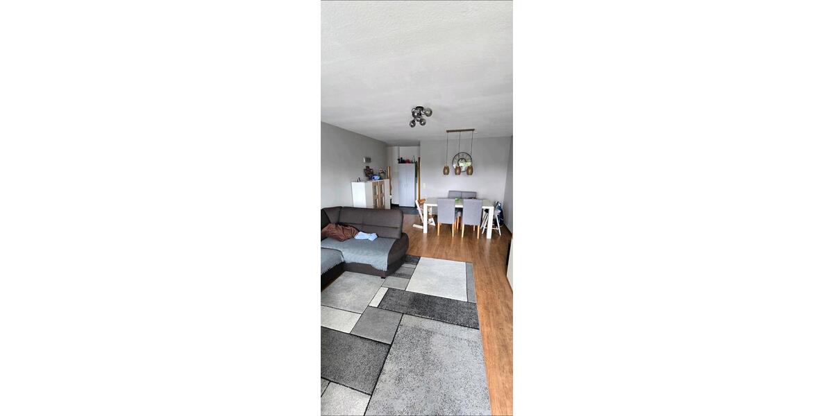 Etagenwohnung Niederwerrn - 3 Zimmer, 80 m&sup2;, 220.000&euro; | Angebot:27002270