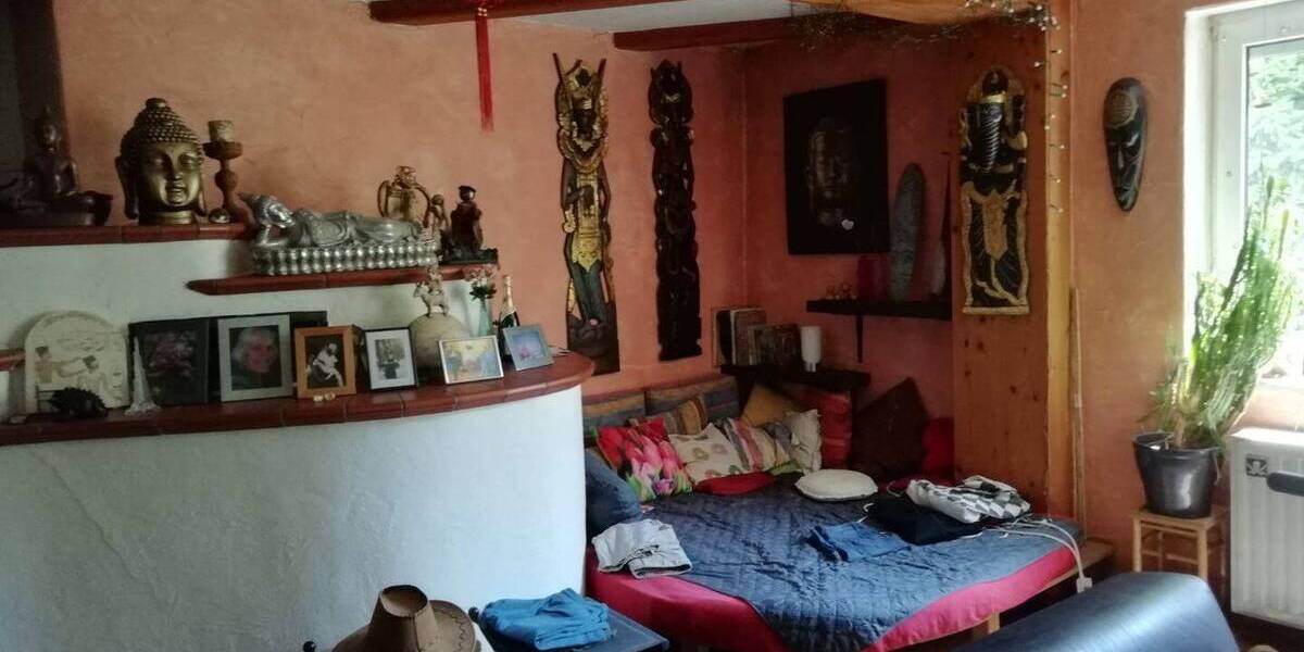 Mehrfamilienhaus, Wohnhaus Sulzthal - 6 Zimmer, 168 m&sup2;, 215.000&euro; | Angebot:26036802