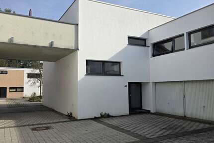 Haus Bad Kissingenn - 6 Zimmer, 167 m&sup2;, 365.000&euro; | Angebot:26738938