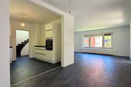 Haus Dittelbrunn - 3 Zimmer, 126 m&sup2;, 320.000&euro; | Angebot:27109793