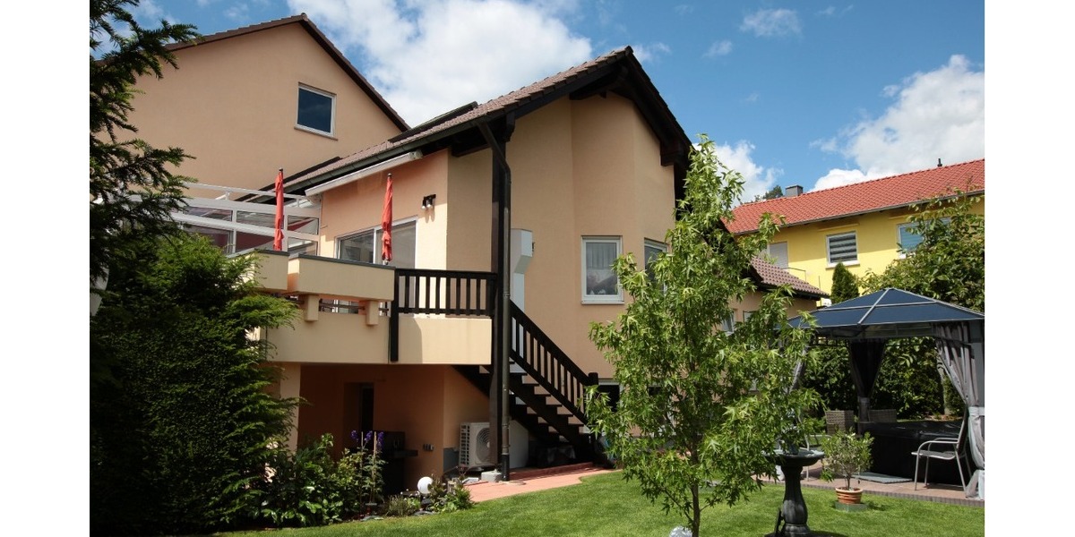 Sehr gepflegtes, freistehendes Mehrfamilien- Generationenhaus, zur Eigennutzung und Kapitalanlage - Mehrfamilienhaus, Wohnhaus Poppenhausen | Angebot:25374817