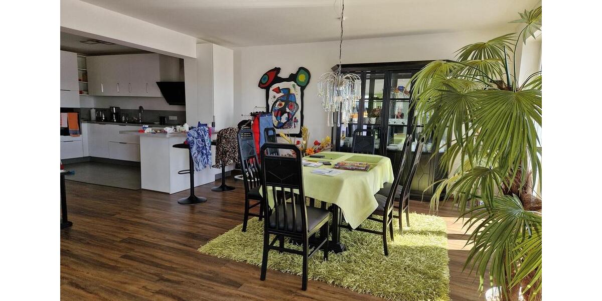Etagenwohnung Bad Kissingen - 3 Zimmer, 113 m&sup2;, 1.050&euro; | Angebot:25931201