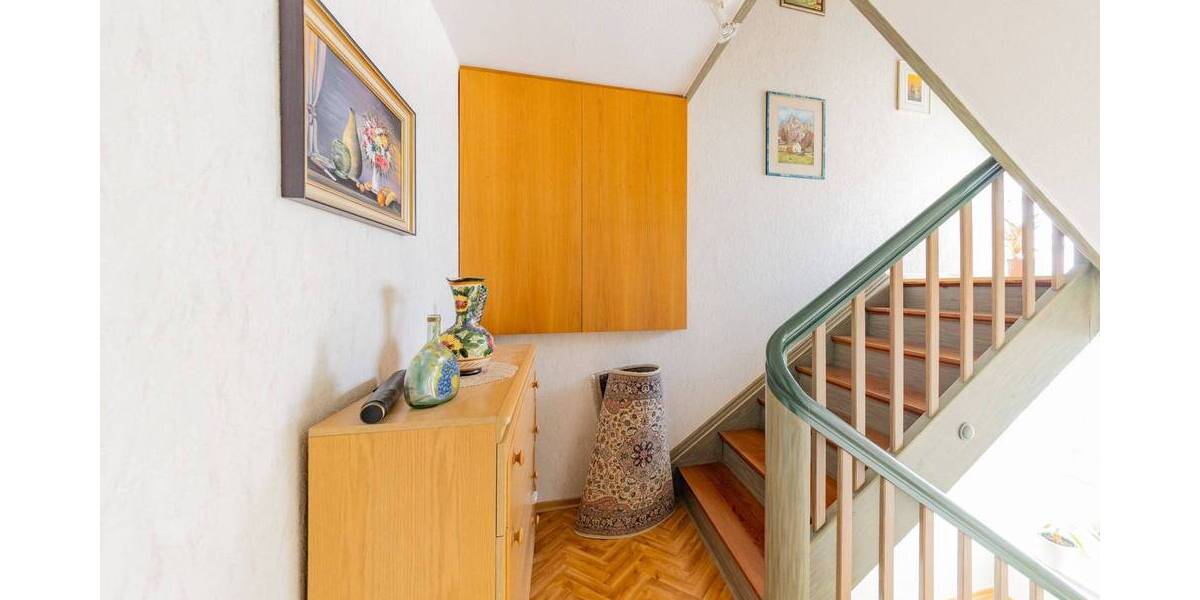 Reihenmittelhaus Sennfeld - 4 Zimmer, 115 m&sup2;, 279.990&euro; | Angebot:25768699