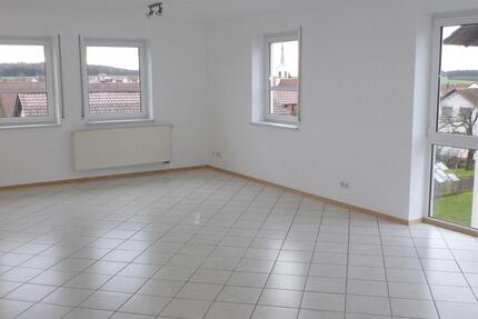 Wohnung Üchtelhausen - 4 Zimmer, 130 m&sup2;, 860&euro; | Angebot:25944310