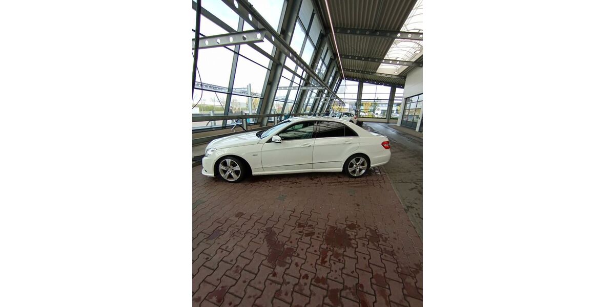 Mercedes-Benz E 200 182.160 km 10.790 &euro; Schonungen 97453