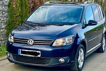 VW Touran 159.000 km 10.200 &euro; Werneck 97440