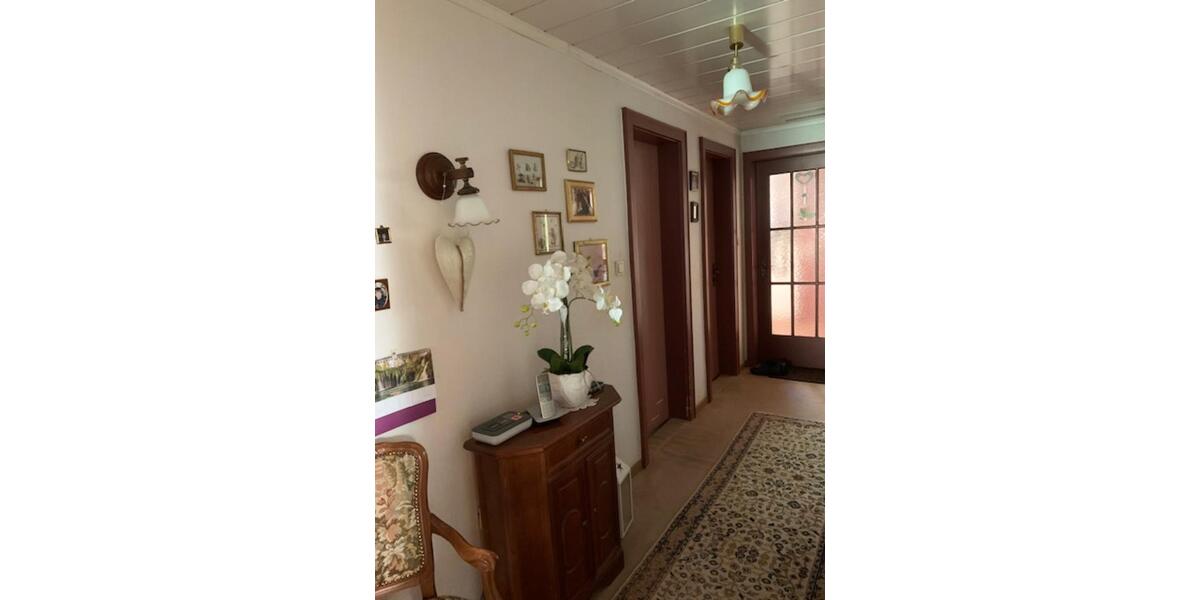 Einfamilienhaus Hammelburg - 6 Zimmer, 140 m&sup2;, 330.000&euro; | Angebot:25811509