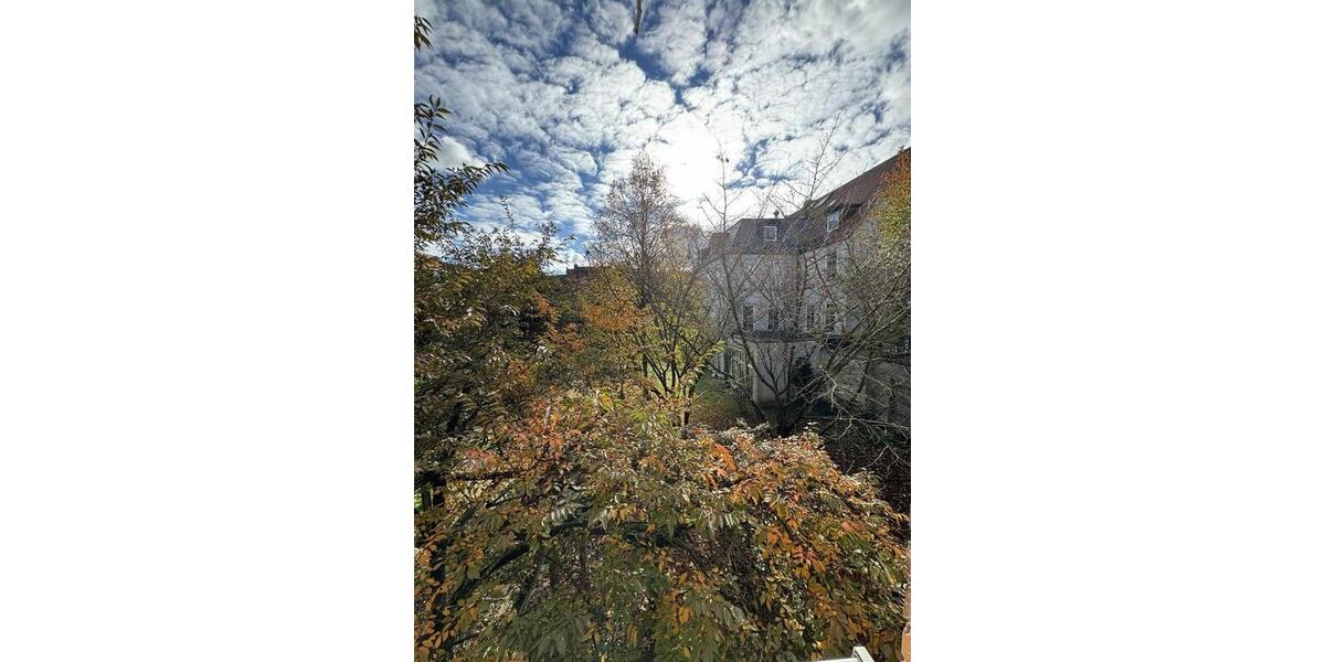 Etagenwohnung Schweinfurt Gartenstadt - 4 Zimmer, 155 m&sup2;, 1.550&euro; | Angebot:25251372