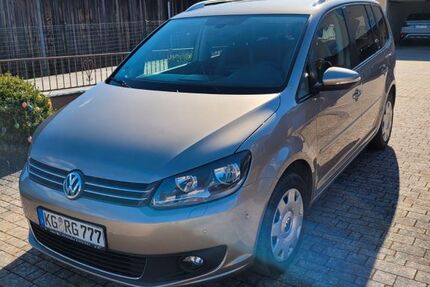 VW Touran 155.100 km 7.700 &euro; Stangenroth 97705