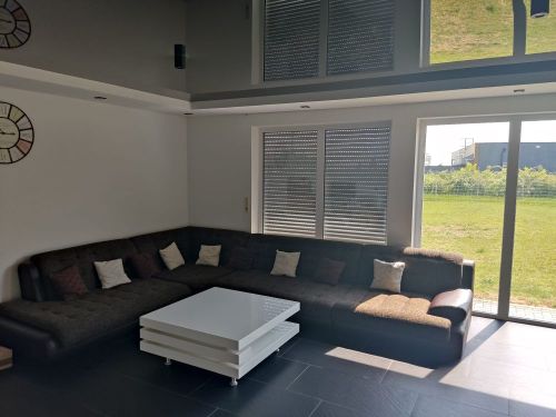 Wohn- und Geschäftshaus mit 2 Garagen und 3 Stellplätzen in 97502 Euerbach zwischen Schweinfurt und Würzburg (ID 10633) - Einfamilienhaus Euerbach Euerbach | Angebot:25521330