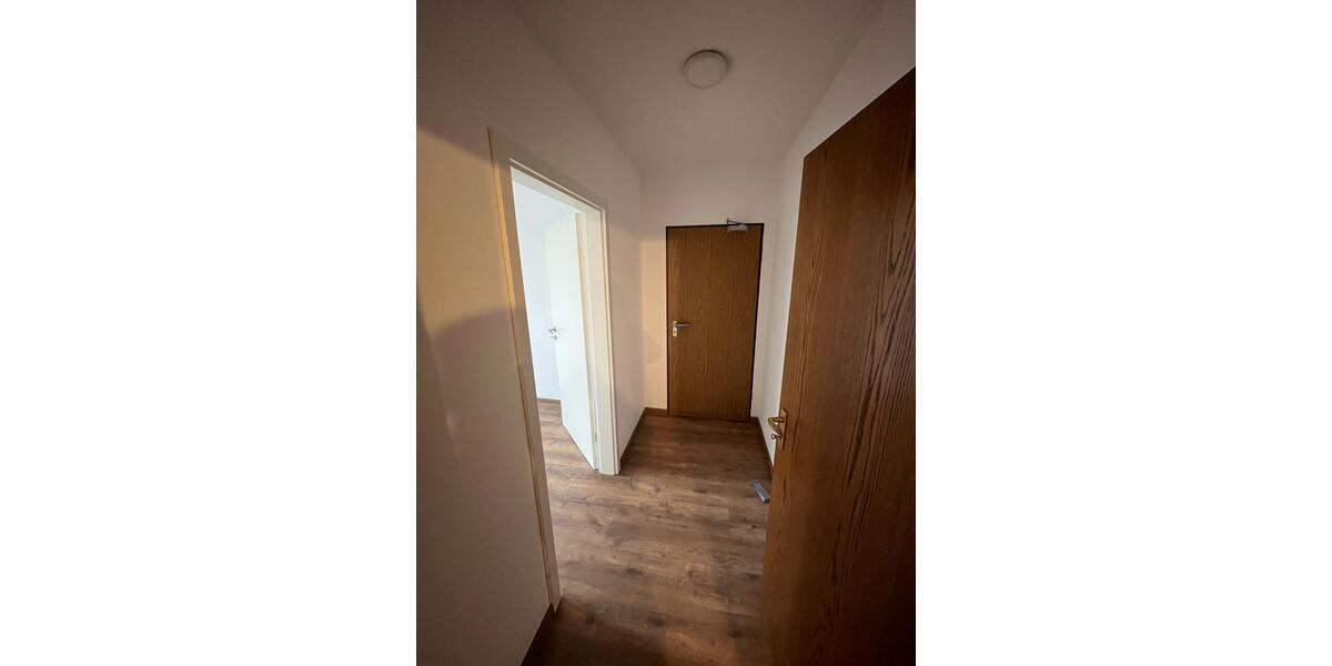 Erdgeschoßwohnung Bad Kissingen - 4.5 Zimmer, 120 m&sup2;, 1.350&euro; | Angebot:25637740