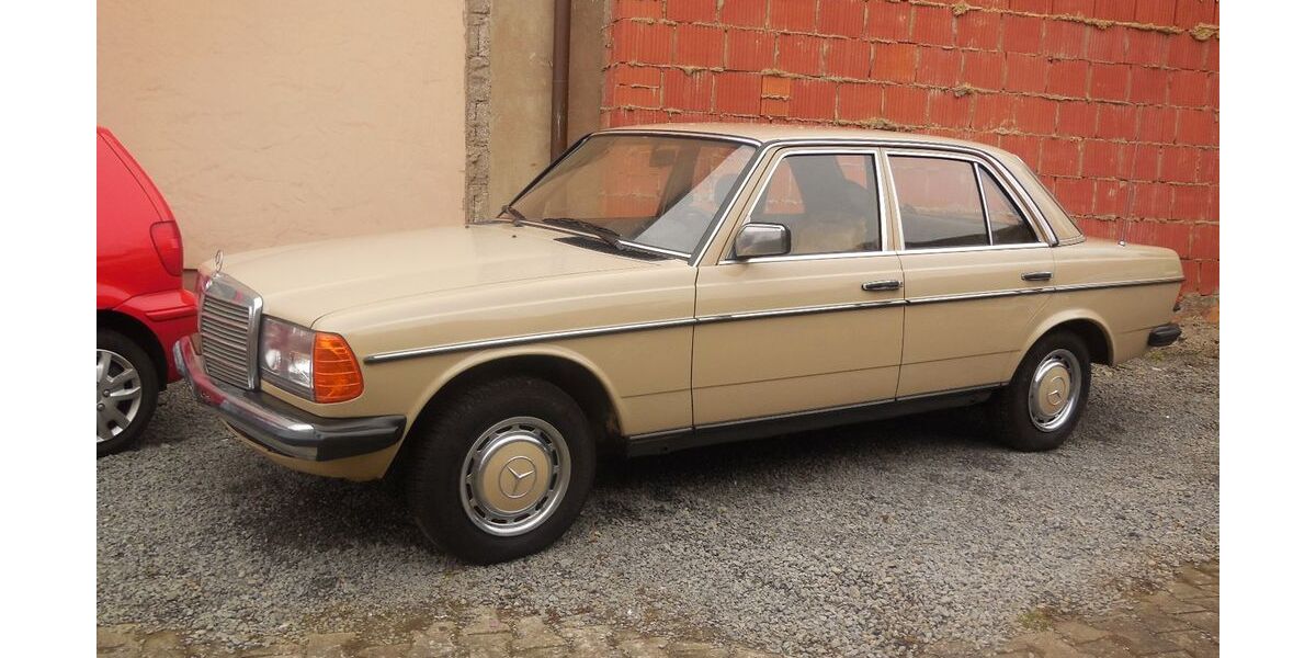 Mercedes-Benz 200 124.500 km 8.500 &euro; Burglauer 97724