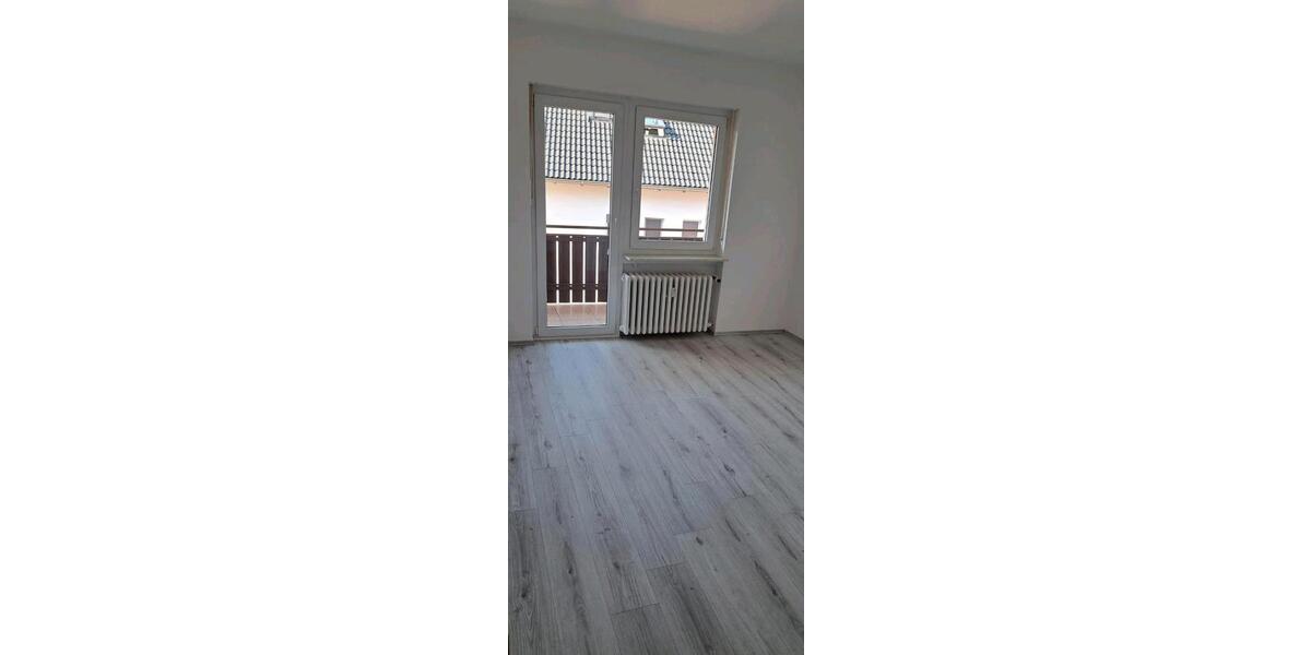 Erdgeschoßwohnung Bad Bocklet - 3 Zimmer, 85 m&sup2;, 680&euro; | Angebot:26034248
