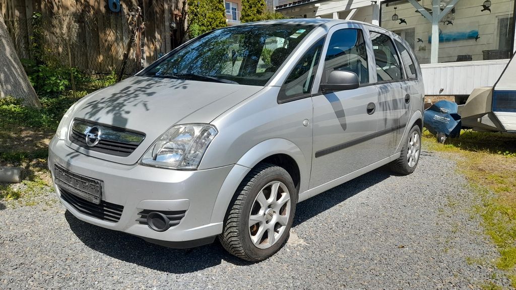 Opel Meriva 137.720 km 2.890 &euro; Arnstein-Heugrumbach 97450