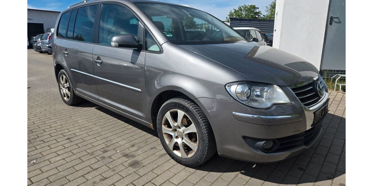 VW Touran 253.000 km 900 &euro; Schweinfurt 97422
