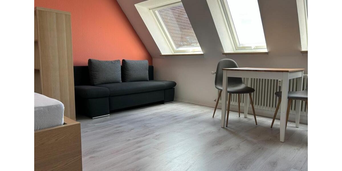 Dachgeschoßwohnung Dittelbrunn - 1 Zimmer, 30 m&sup2;, 550&euro; | Angebot:26047339