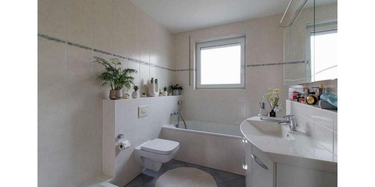Etagenwohnung Dettelbach - 3 Zimmer, 72 m&sup2;, 230.000&euro; | Angebot:27018950