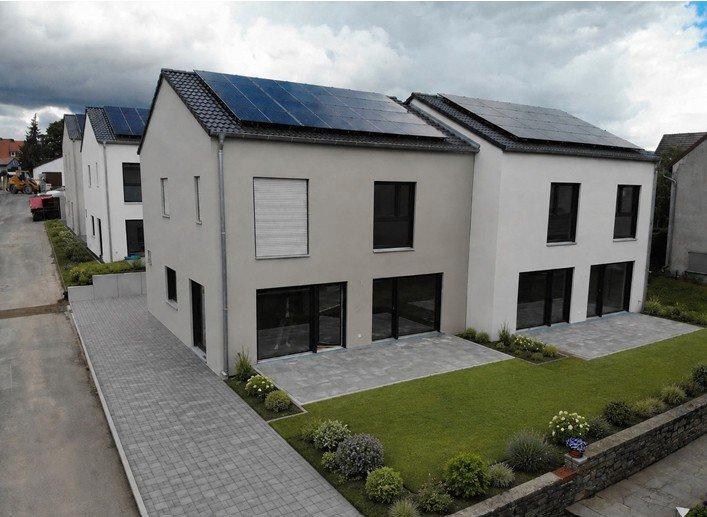 Doppelhaushälfte Unterpleichfeld - 5.5 Zimmer, 145 m&sup2;, 2.100&euro; | Angebot:26584365