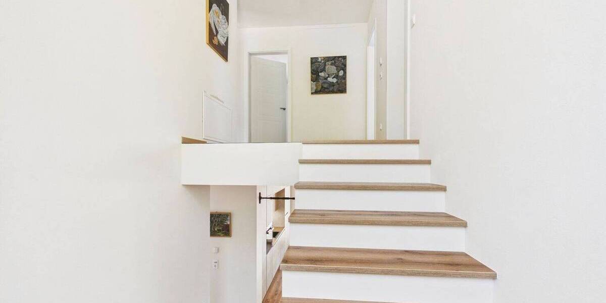 Einfamilienhaus Oberthulba / Hassenbach Hassenbach - 5 Zimmer, 196 m&sup2;, 770.000&euro; | Angebot:26627639
