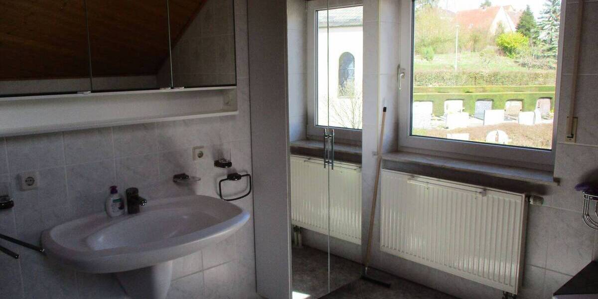 Mehrfamilienhaus, Wohnhaus Oerlenbach Rottershausen - 1 Zimmer, 340.000&euro; | Angebot:25984761