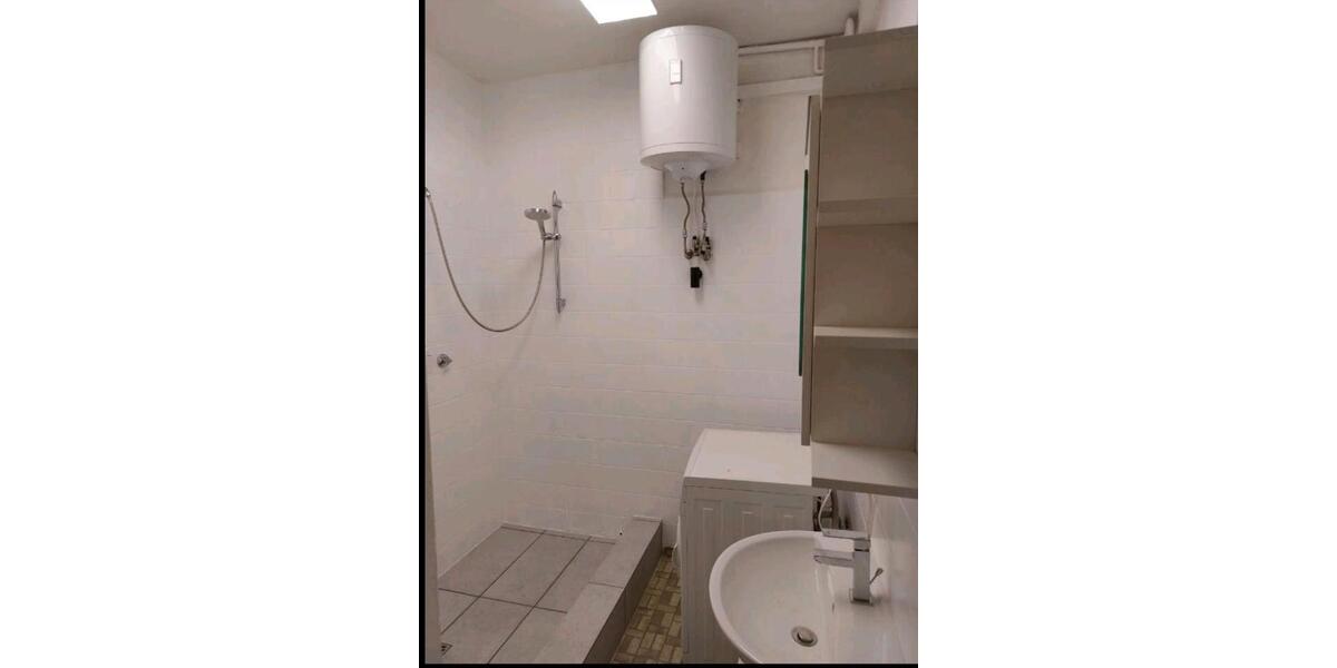 Etagenwohnung Schweinfurt Bellevue - 1 Zimmer, 25 m&sup2;, 460&euro; | Angebot:25876477