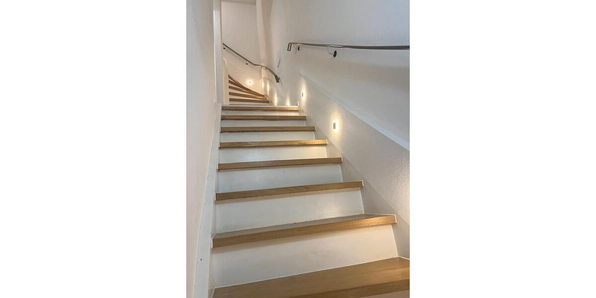 Reihenhaus Schweinfurt Bellevue - 5 Zimmer, 129 m&sup2;, 385.000&euro; | Angebot:26053195