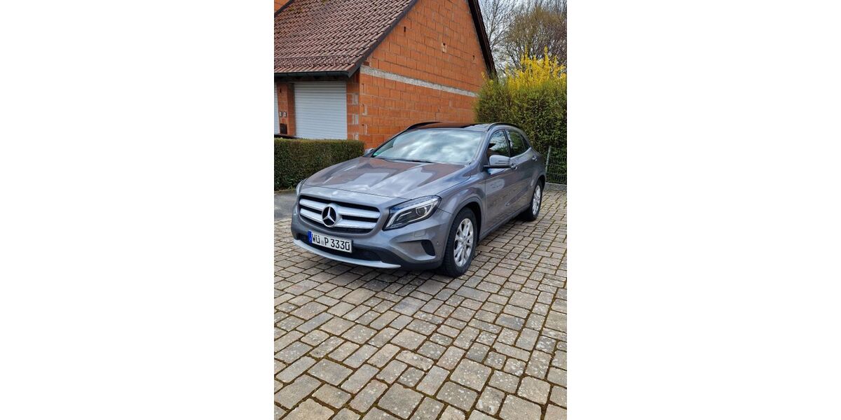 Mercedes-Benz GLA 200 145.857 km 13.900 &euro; Kürnach 97273