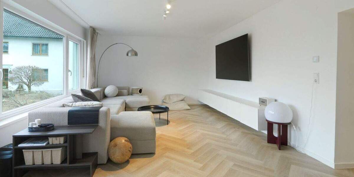 Einfamilienhaus Dittelbrunn Hambach - 6 Zimmer, 165 m&sup2;, 450.000&euro; | Angebot:25880167