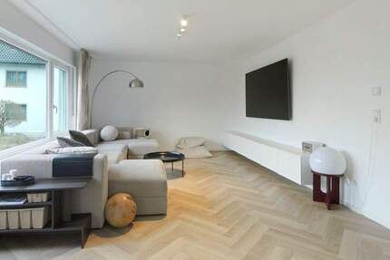 Haus Dittelbrunn Hambach - 6 Zimmer, 165 m&sup2;, 450.000&euro; | Angebot:25880167