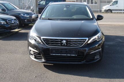 Peugeot 308 167.800 km 8.570 &euro; Gerolzhofen 97447