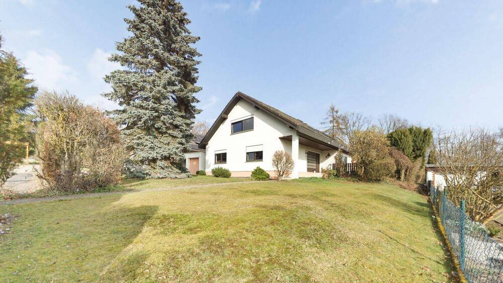 Einfamilienhaus Oberthulba Frankenbrunn - 7 Zimmer, 181 m&sup2;, 240.000&euro; | Angebot:26160816