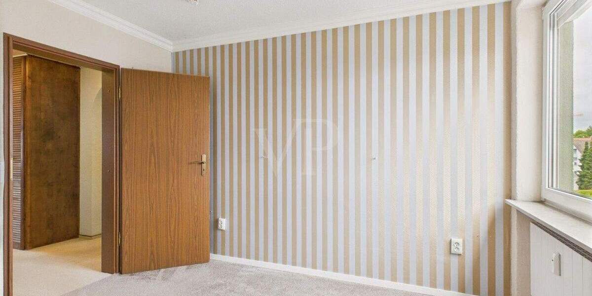 Etagenwohnung Niederwerrn - 3 Zimmer, 90 m&sup2;, 199.000&euro; | Angebot:25732000