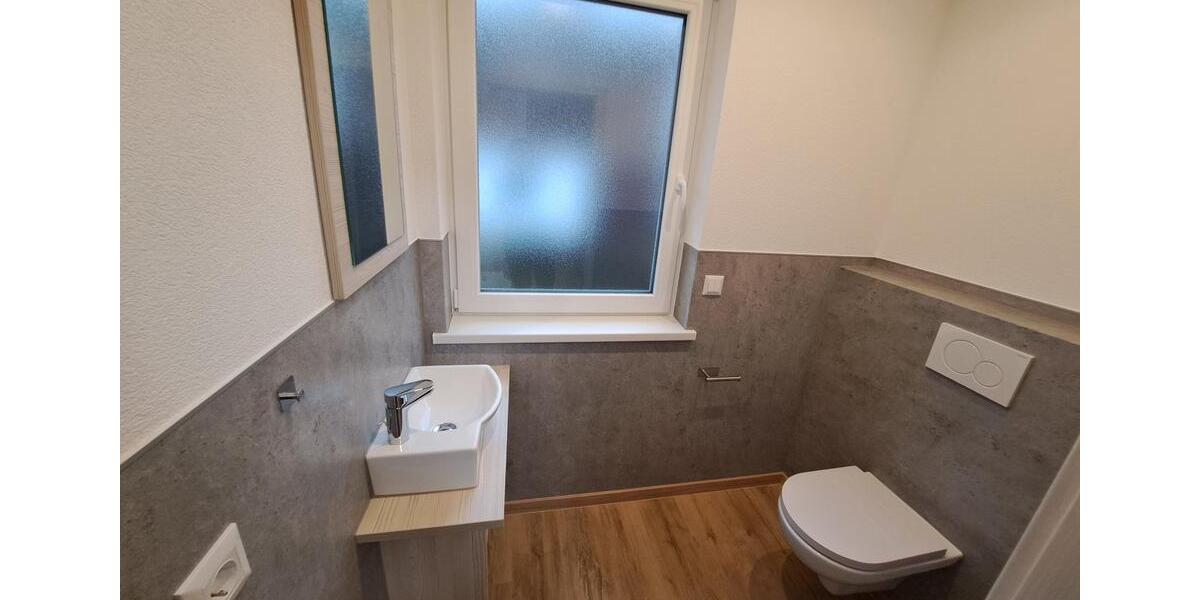 Etagenwohnung Bad Bocklet - 4.5 Zimmer, 125 m&sup2;, 990&euro; | Angebot:26041390