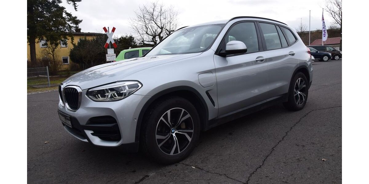 BMW X3 162.000 km 23.888 &euro; Schweinfurt 97424