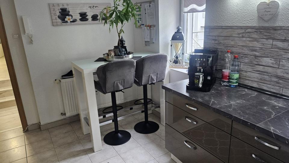 Erdgeschoßwohnung Euerdorf - 3 Zimmer, 114 m&sup2;, 1.000&euro; | Angebot:25650977